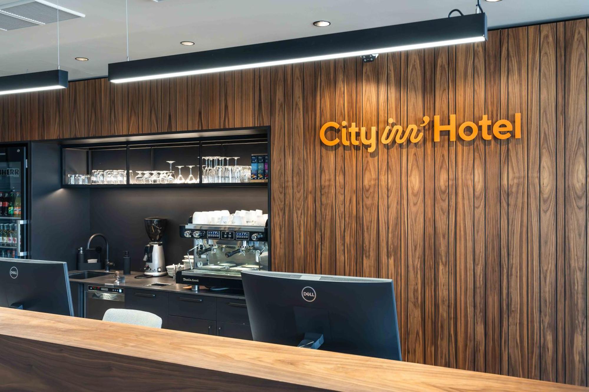 City Inn ออลอโมตซ์ ภายนอก รูปภาพ